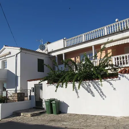 Apartamento Festina Ivana *